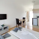 Apartment New Line Village