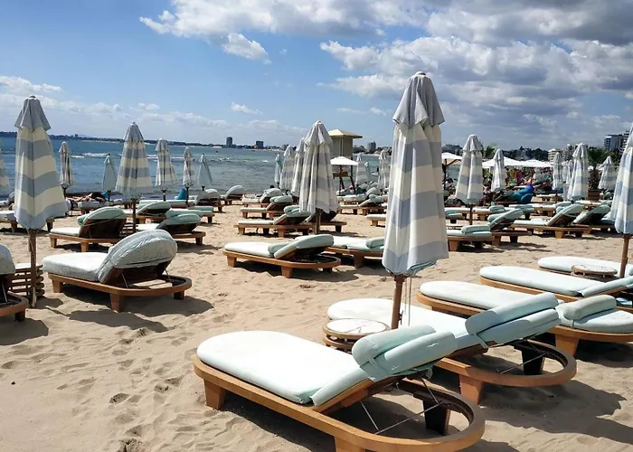 New Line Village * Slăntjev Brjag