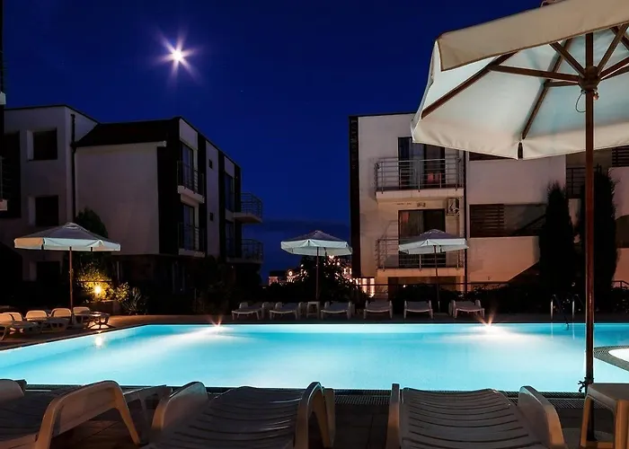 New Line Village Slăntjev Brjag