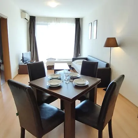 New Line Village Appartement *