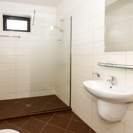 Apartament New Line Village *