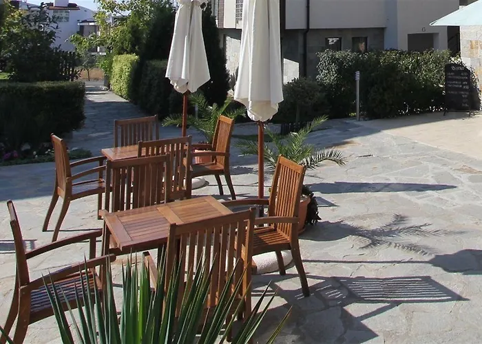 New Line Village Slantschew brjag