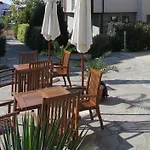 New Line Village Slantschew brjag