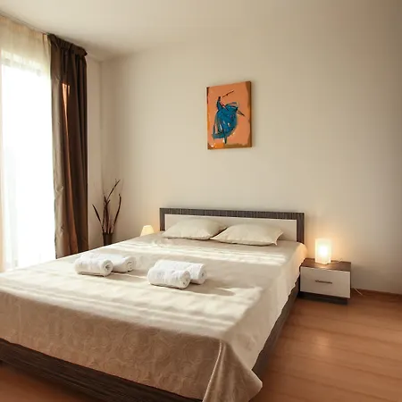 New Line Village شقة