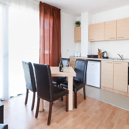 Apartament New Line Village Sunny Beach