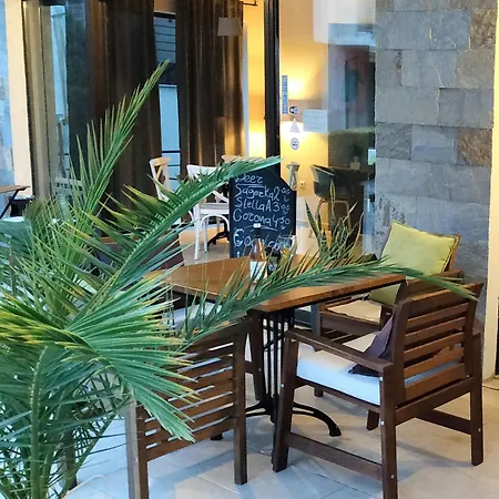 New Line Village شقة ساني بيتش