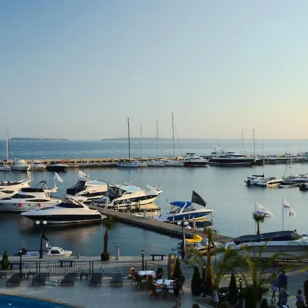 New Line Village Apartamento Sunny Beach