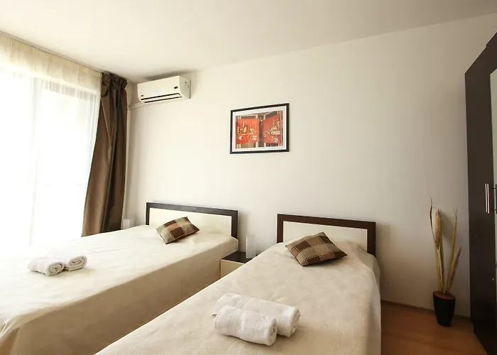 New Line Village Apartamento Sunny Beach